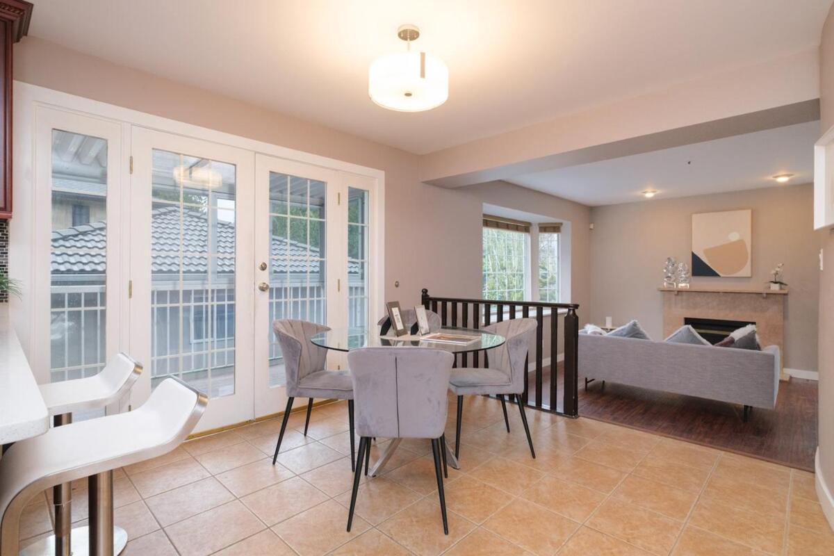 Spacious 4Br W Ensuites Mins To Downtown Yvr Ubc 溫哥華 外观 照片