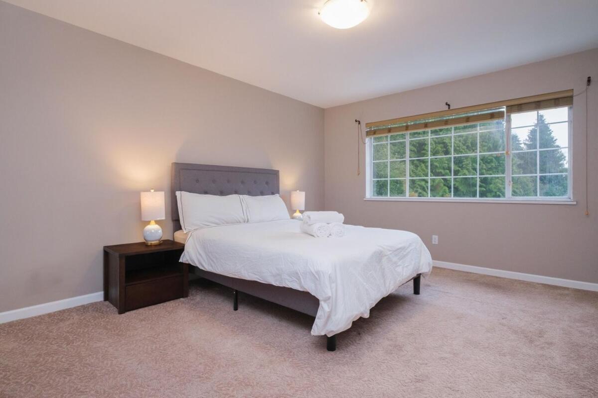 Spacious 4Br W Ensuites Mins To Downtown Yvr Ubc 溫哥華 外观 照片