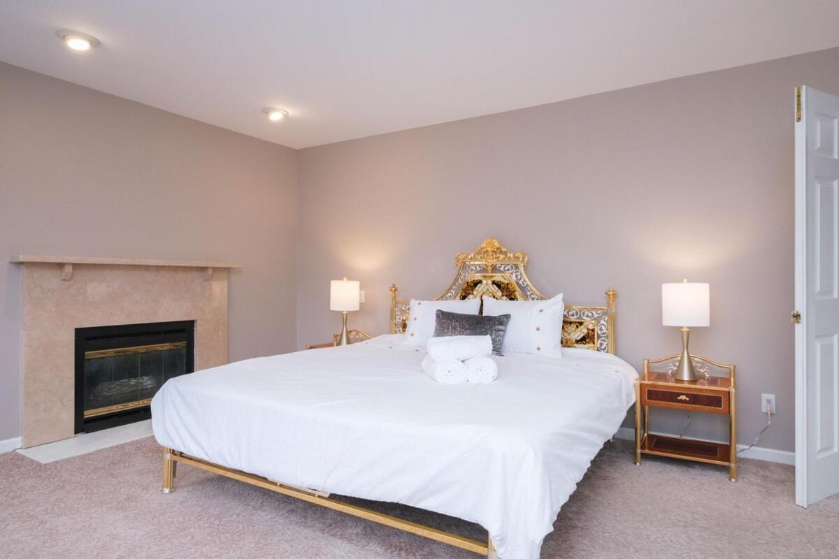 Spacious 4Br W Ensuites Mins To Downtown Yvr Ubc 溫哥華 外观 照片