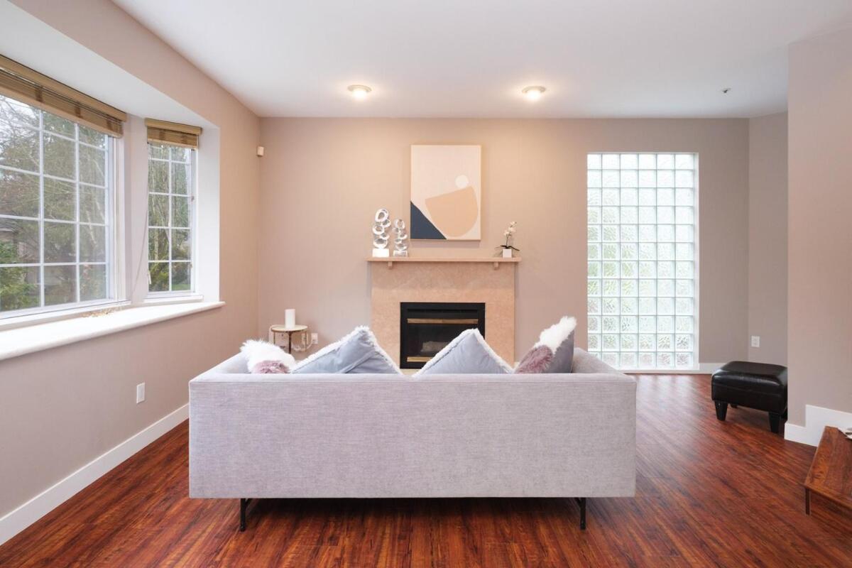Spacious 4Br W Ensuites Mins To Downtown Yvr Ubc 溫哥華 外观 照片
