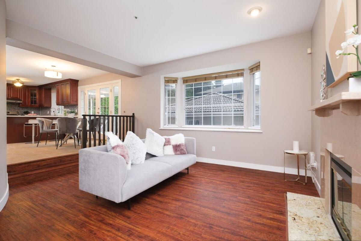 Spacious 4Br W Ensuites Mins To Downtown Yvr Ubc 溫哥華 外观 照片