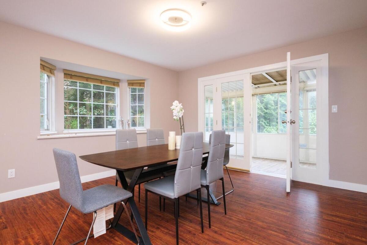 Spacious 4Br W Ensuites Mins To Downtown Yvr Ubc 溫哥華 外观 照片
