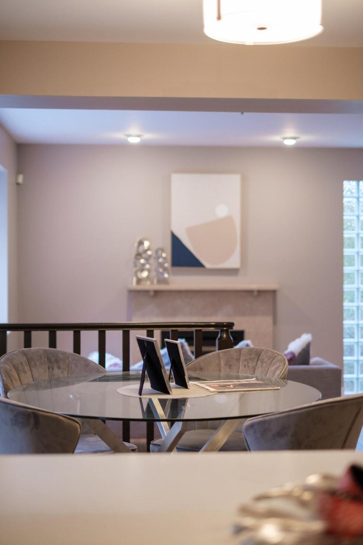 Spacious 4Br W Ensuites Mins To Downtown Yvr Ubc 溫哥華 外观 照片